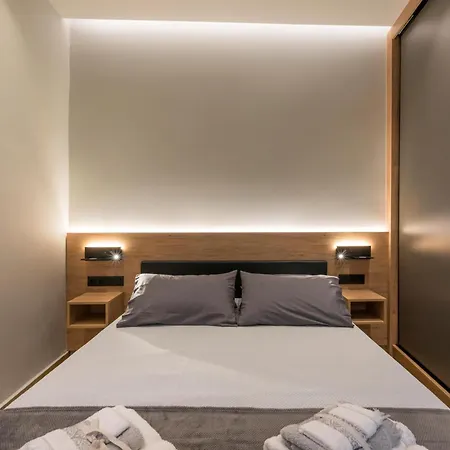 Duo Luxury * Hriszí Aktí Haniá